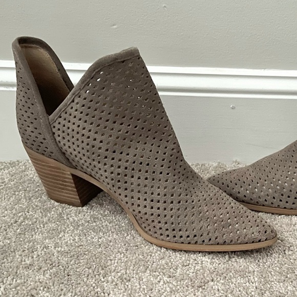 Lucky Brand Shoes - Lucky Brand Booties Size 9.5 Tan Suede Nubuck